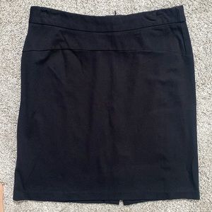 Black knit pencil skirt